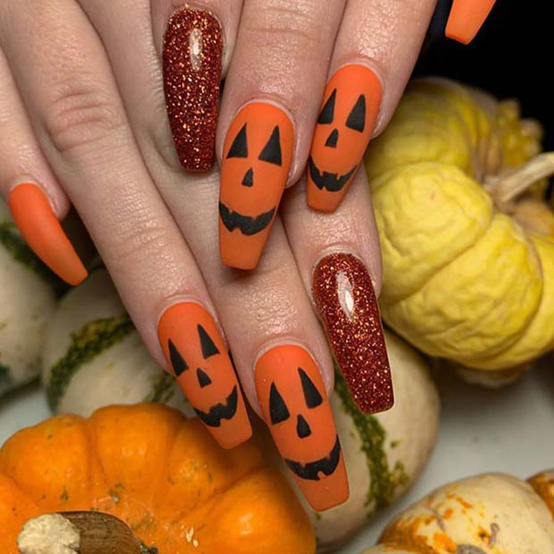 mẫu nail halloween